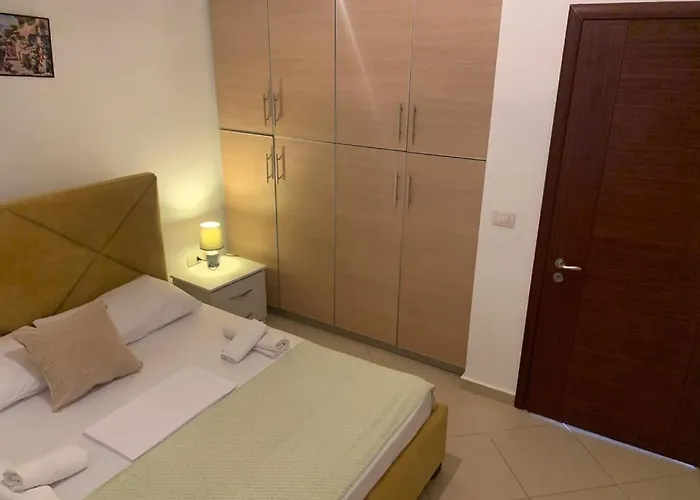 Appartamento Sea View Apartment! 1min Walk From Sea&promenade!